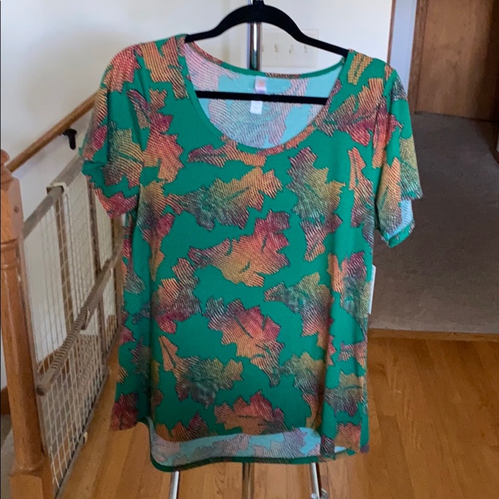 LuLaRoe Classic T